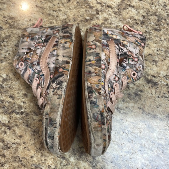 Vans Molo Zip up Hi Top Sneakers . Size 6.5. Horse Design. - Picture 9 of 11